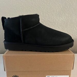 Ugg ultra mini